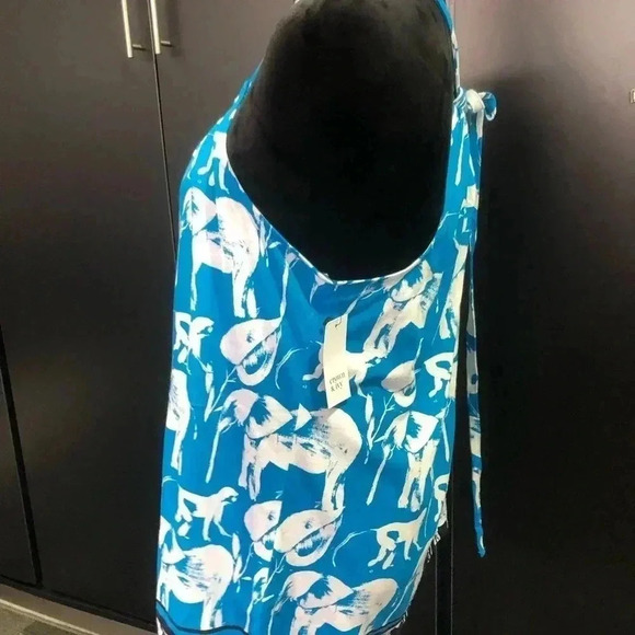 Crown & Ivy Halter round adjustable neck top, elephant pattern, loose fit - Picture 3 of 9